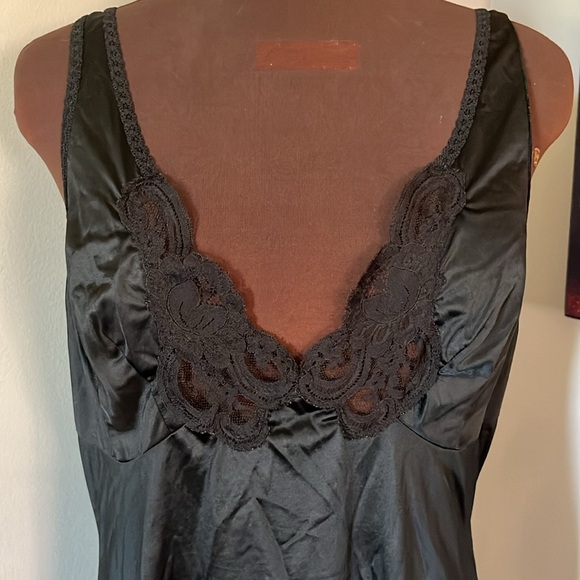 Wonder Maid VINTAGE Non Cling Black Slip Dress Nightgown Size 38 - Picture 2 of 4